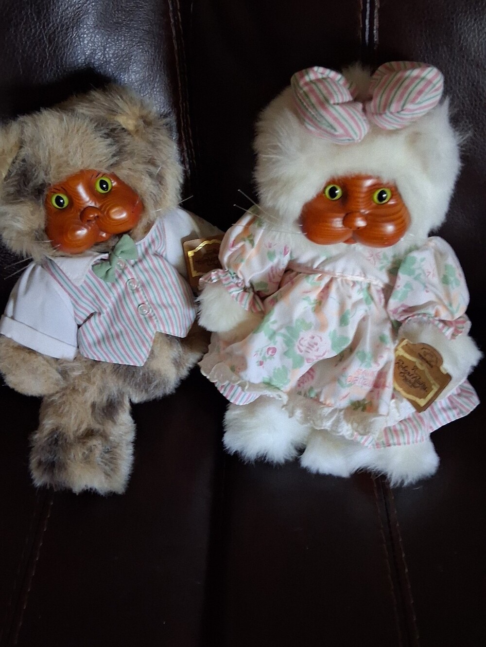 RAIKES COLLECTIBLE SIDNEY & CHARMAINE CATS WITH WOOD FACES 1990